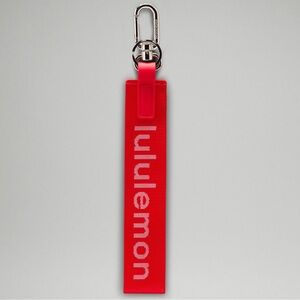 🍋 Lululemon Exclusive Pinnacle Member Never Lost Keychain